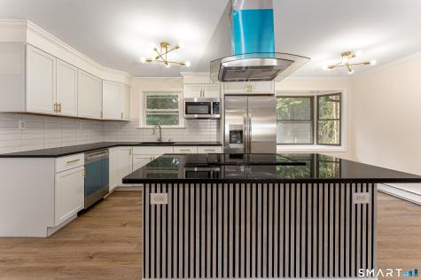 48 Manor Lane Wolcott CT 06716