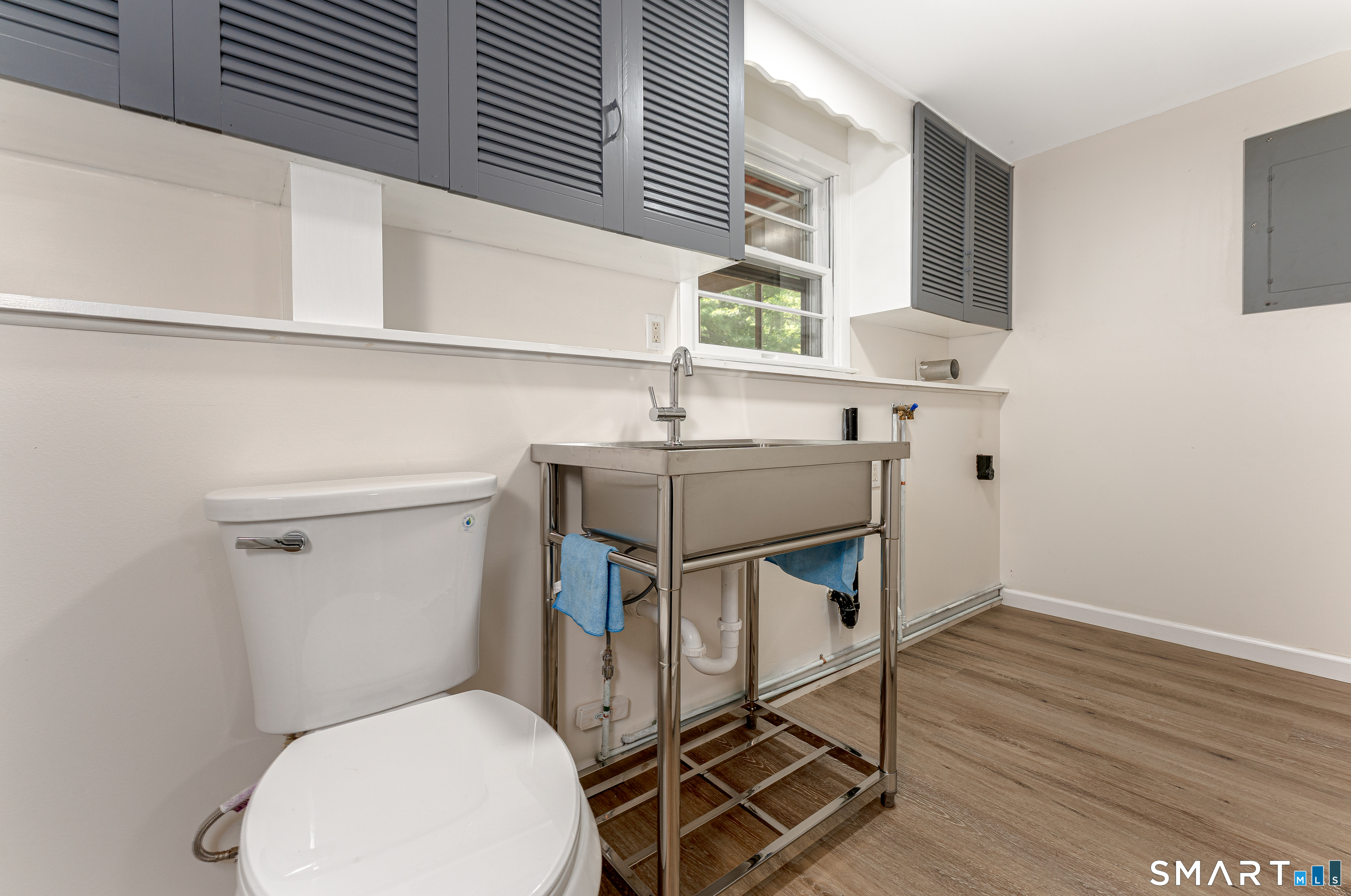 48 Manor Lane Wolcott CT 06716