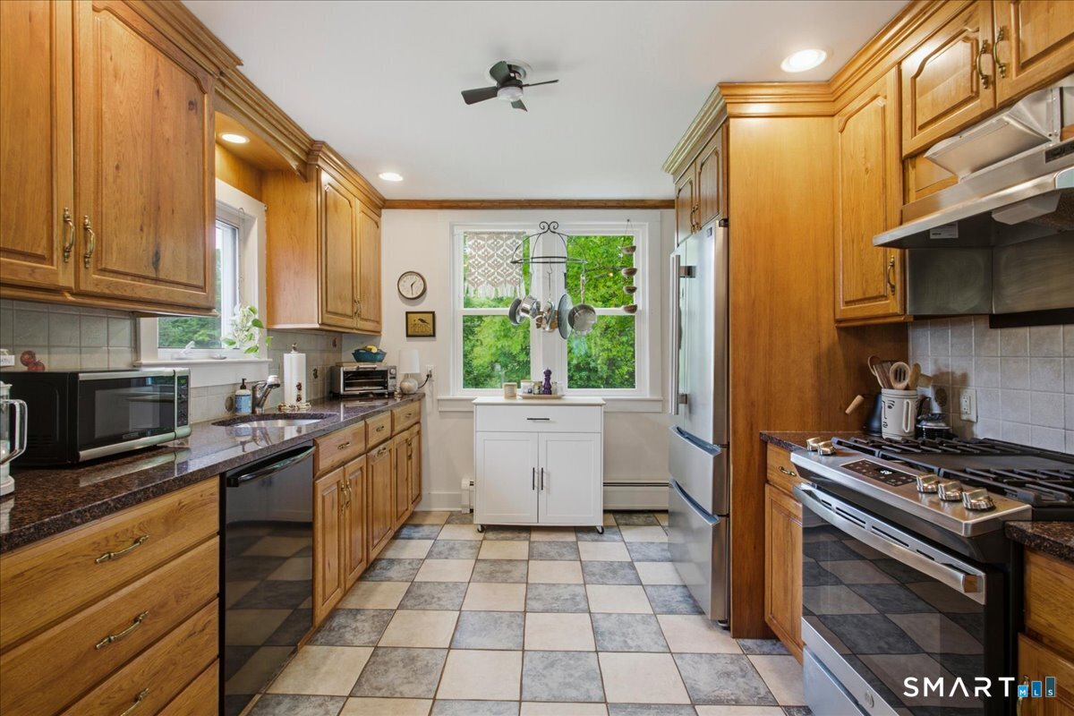 41 River Road Washington CT 06794