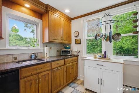 41 River Road Washington CT 06794