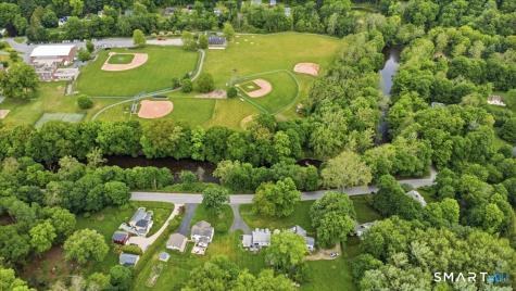 41 River Road Washington CT 06794