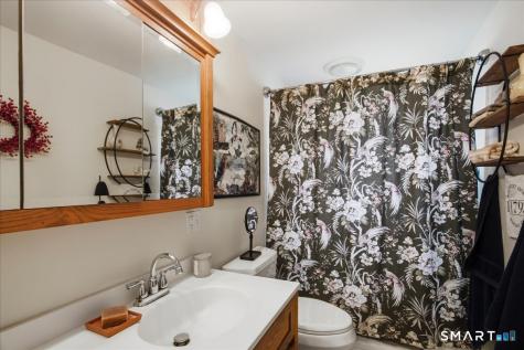 41 River Road Washington CT 06794