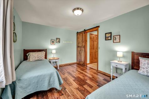 773 Devonwood Drive Cheshire CT 06410