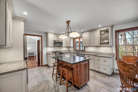 773 Devonwood Drive Cheshire CT 06410