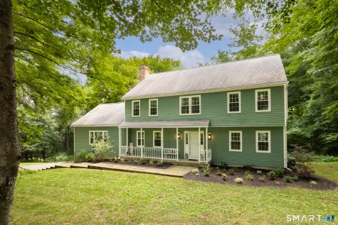 11 Cobblers Mill Road Newtown CT 06482