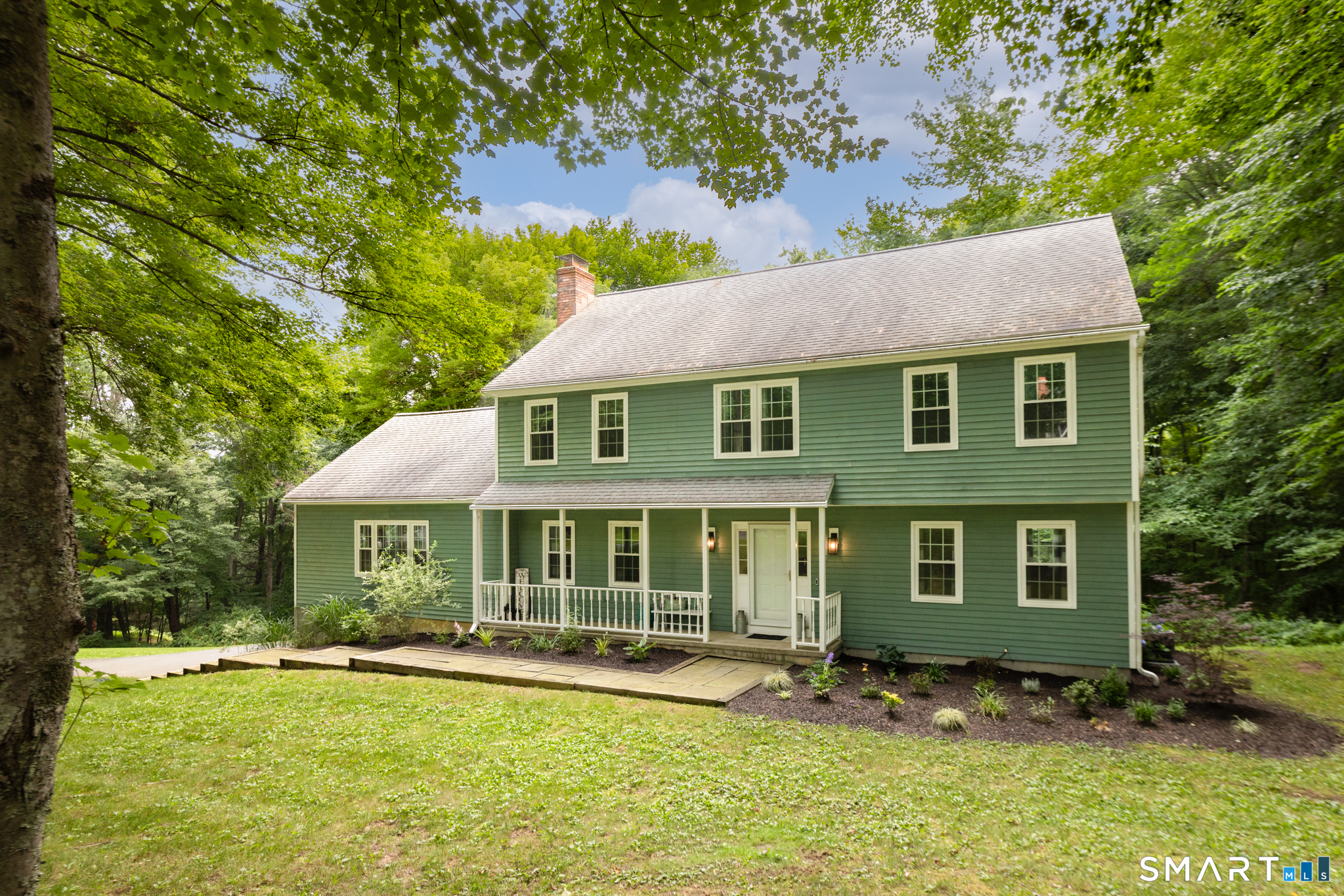 11 Cobblers Mill Road Newtown CT 06482
