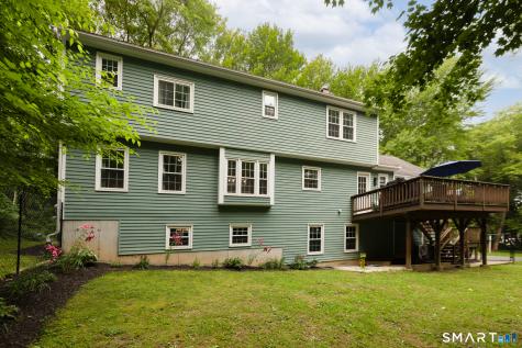 11 Cobblers Mill Road Newtown CT 06482