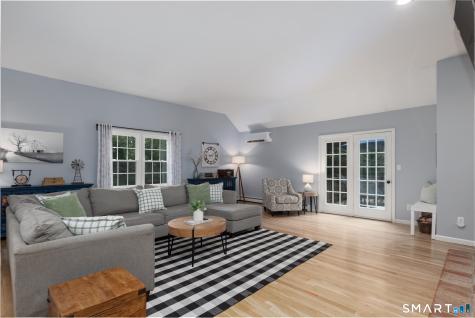 11 Cobblers Mill Road Newtown CT 06482