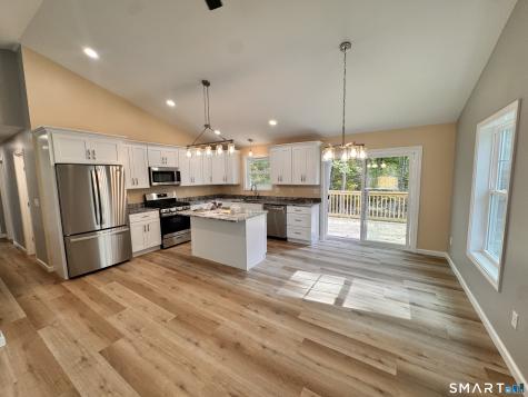 166 Paradise Drive Brooklyn CT 06234