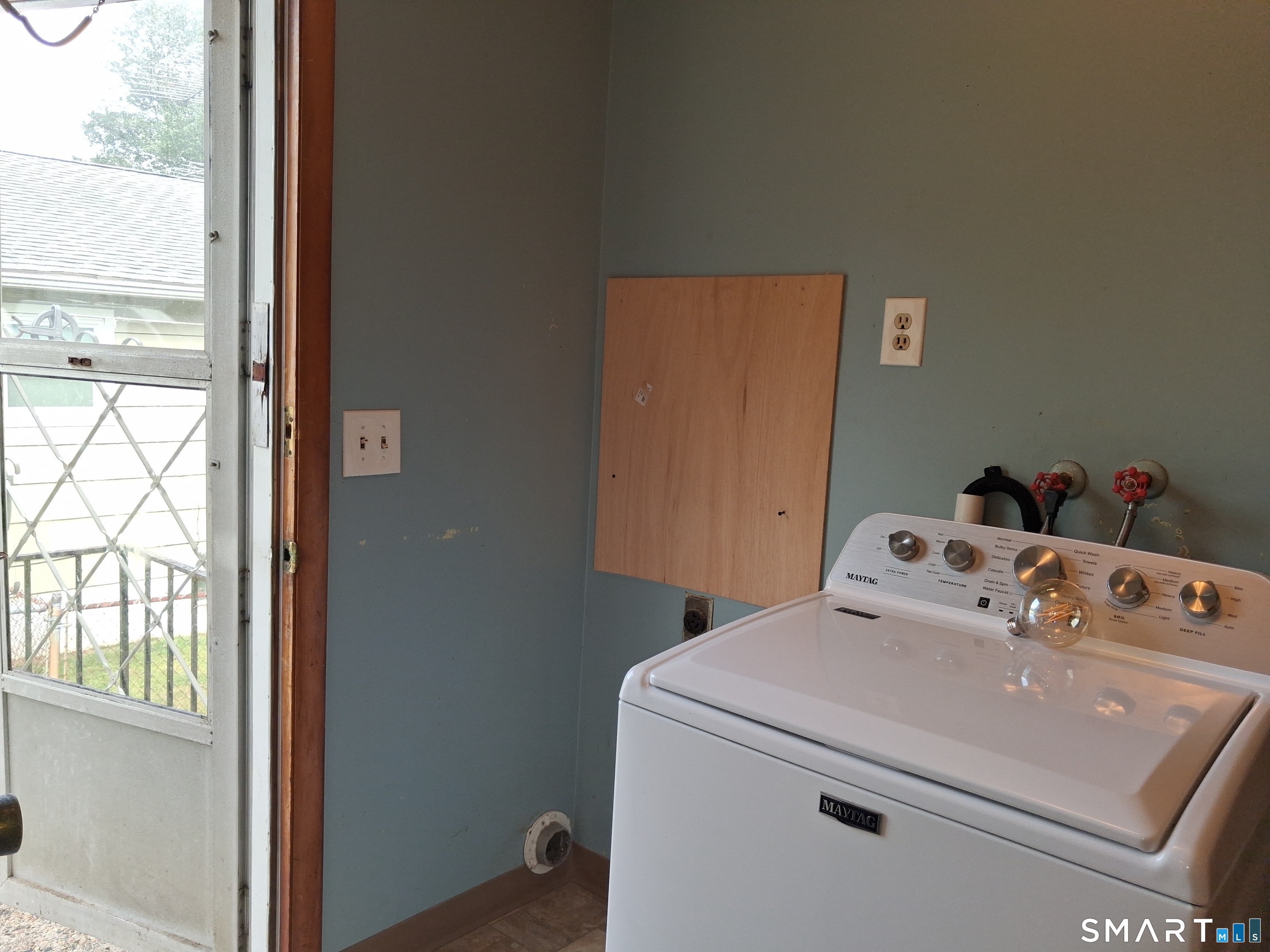 38 Elaine Drive Ansonia CT 06401
