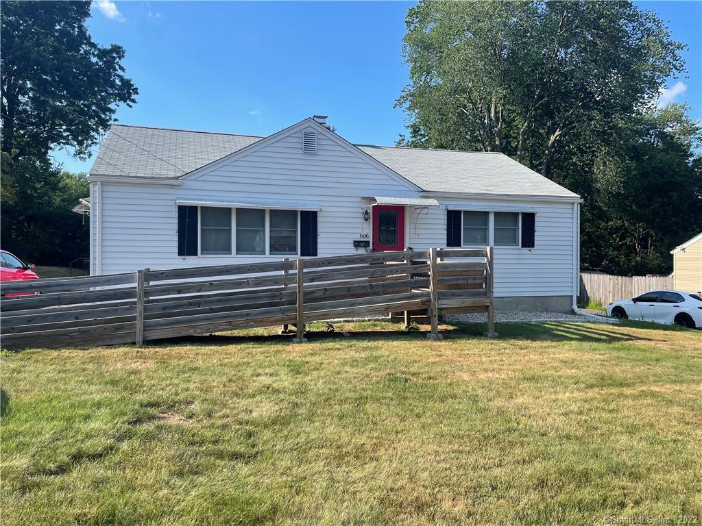 806 Nott Street Wethersfield CT 06109