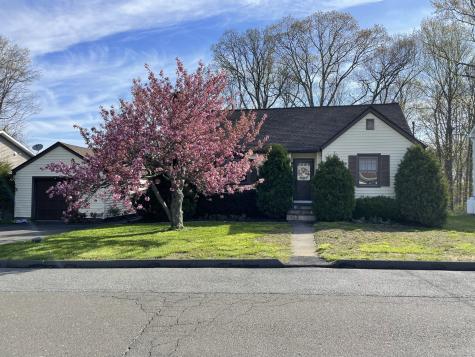 6 Ivy Lane Danbury CT 06811