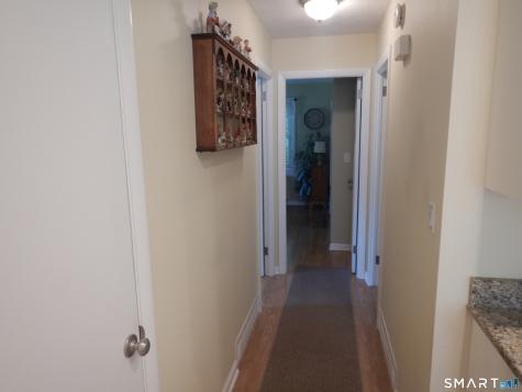 26 Beach Park Road Clinton CT 06413
