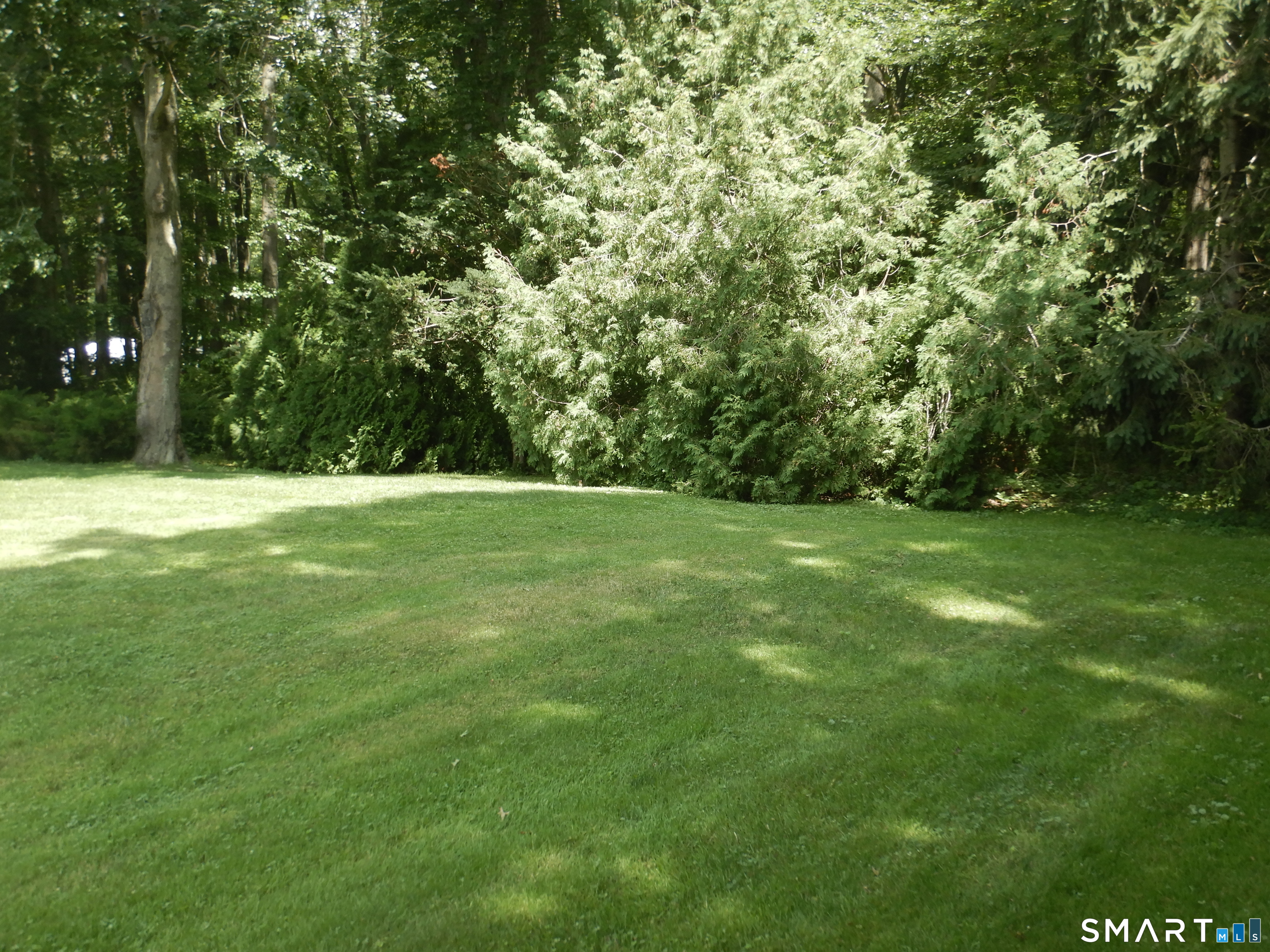 26 Beach Park Road Clinton CT 06413