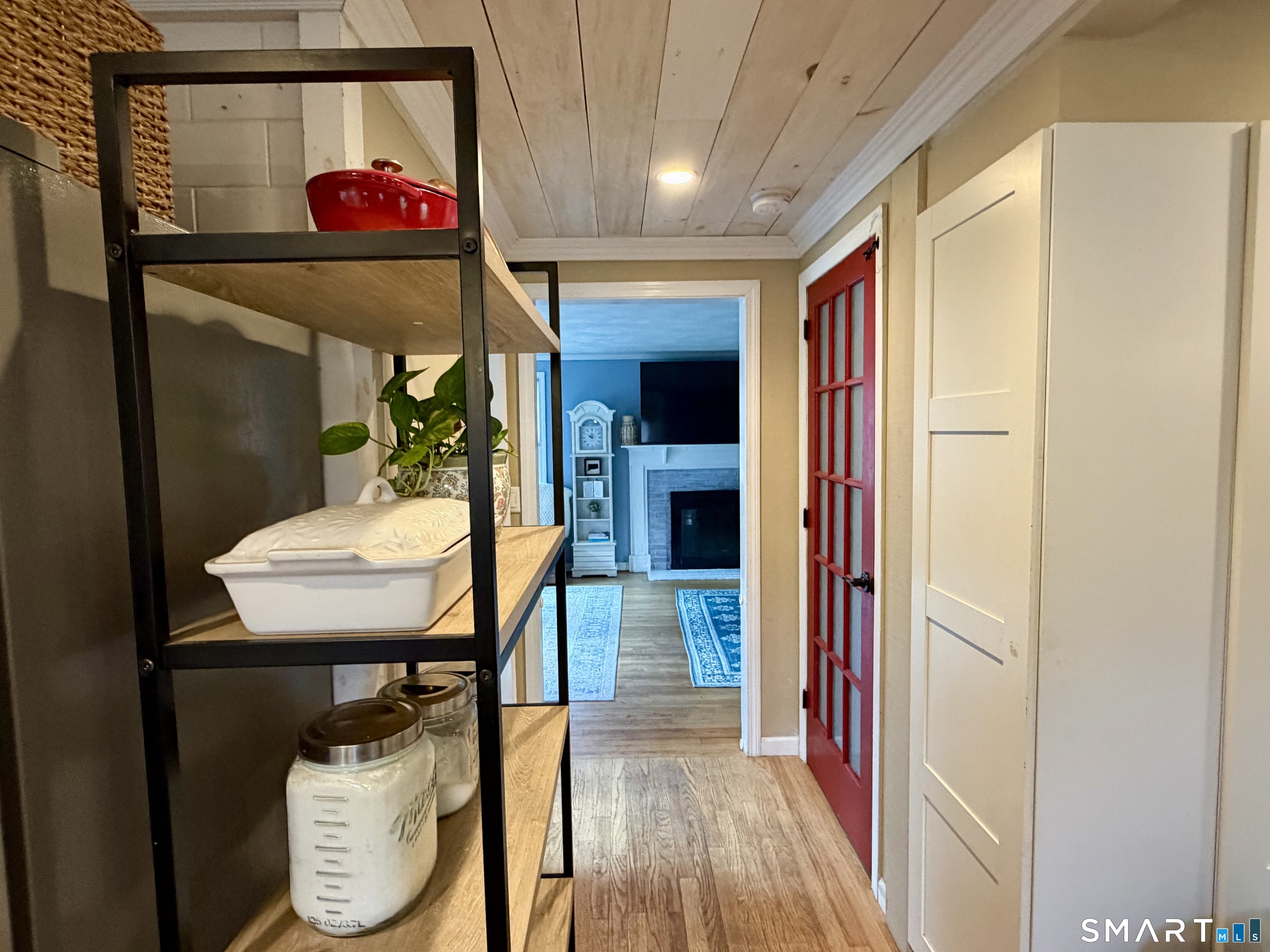 37 Wynding Hills Road East Granby CT 06026