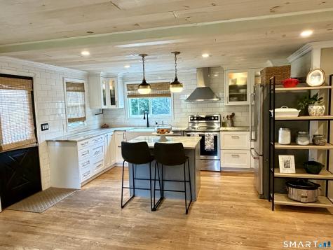 37 Wynding Hills Road East Granby CT 06026