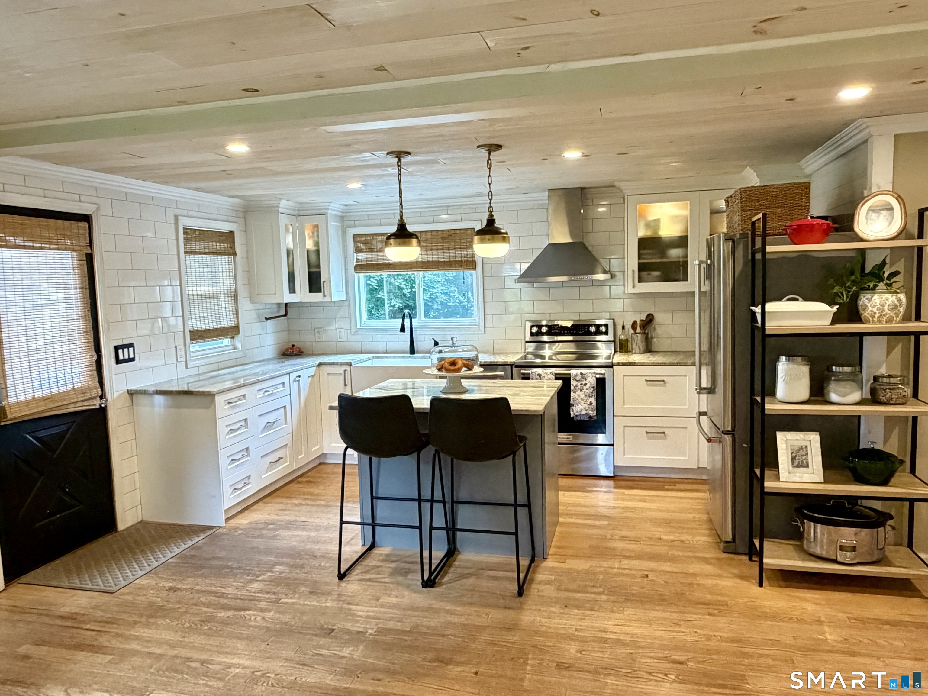 37 Wynding Hills Road East Granby CT 06026