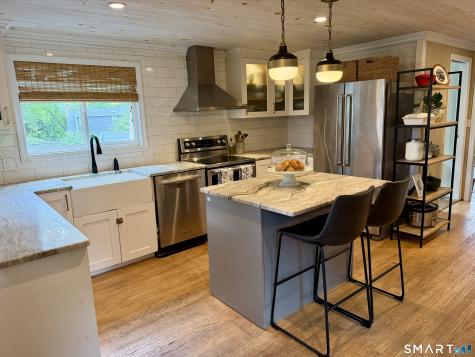37 Wynding Hills Road East Granby CT 06026