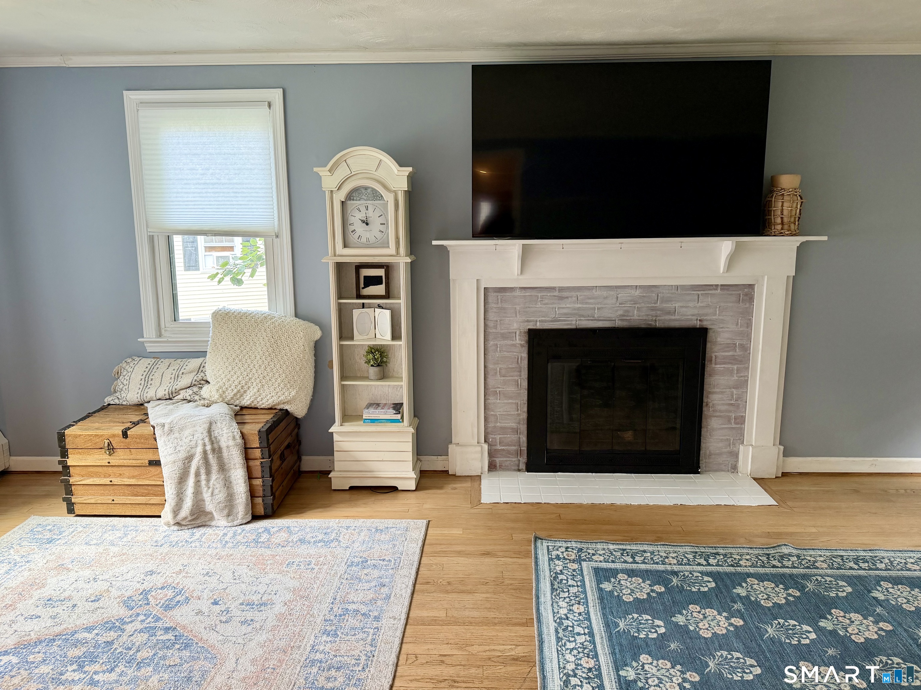 37 Wynding Hills Road East Granby CT 06026