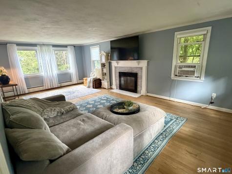37 Wynding Hills Road East Granby CT 06026