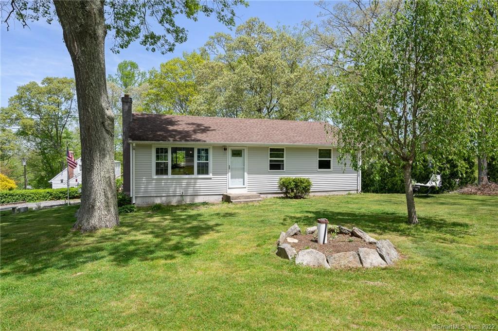 2 Stevens Avenue Ledyard CT 06339