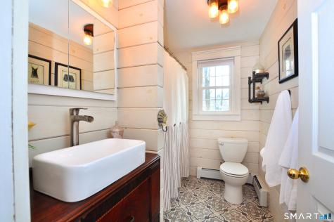 15 Stillman Road Bloomfield CT 06002