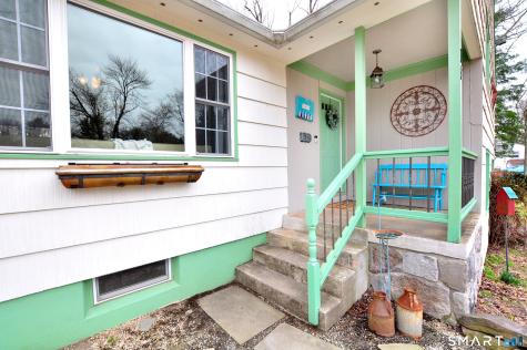 15 Stillman Road Bloomfield CT 06002