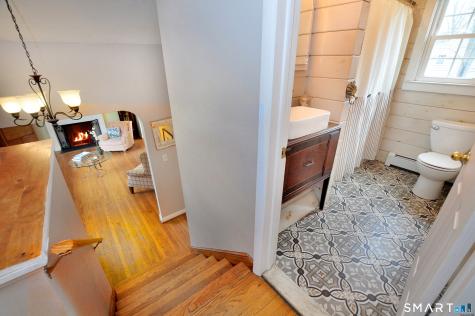 15 Stillman Road Bloomfield CT 06002