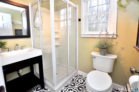 15 Stillman Road Bloomfield CT 06002