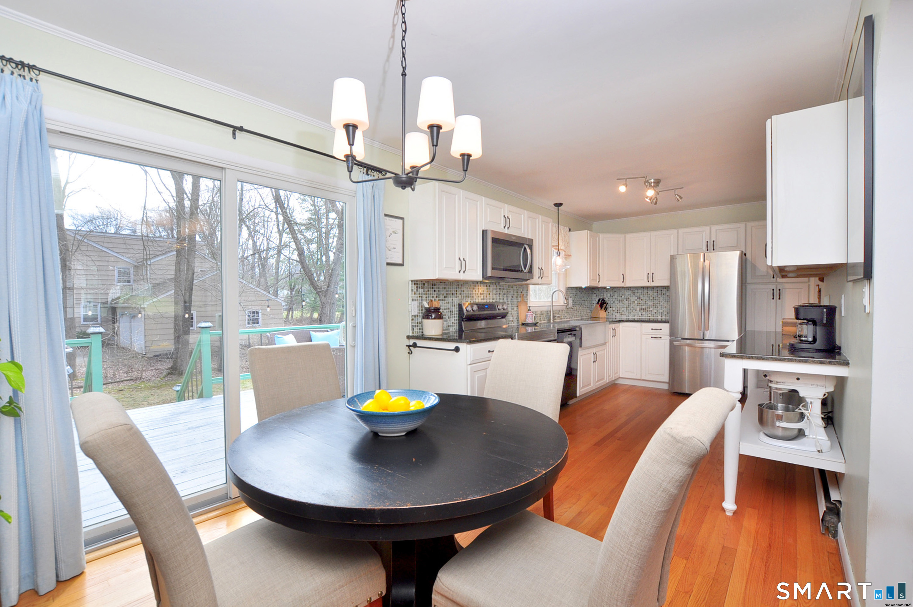 15 Stillman Road Bloomfield CT 06002