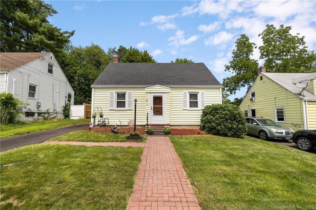 18 Branford Street Hartford CT 06112