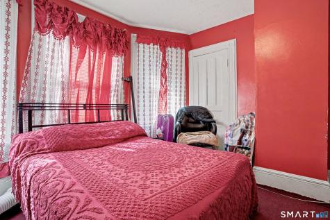 527 Colorado Avenue Bridgeport CT 06605