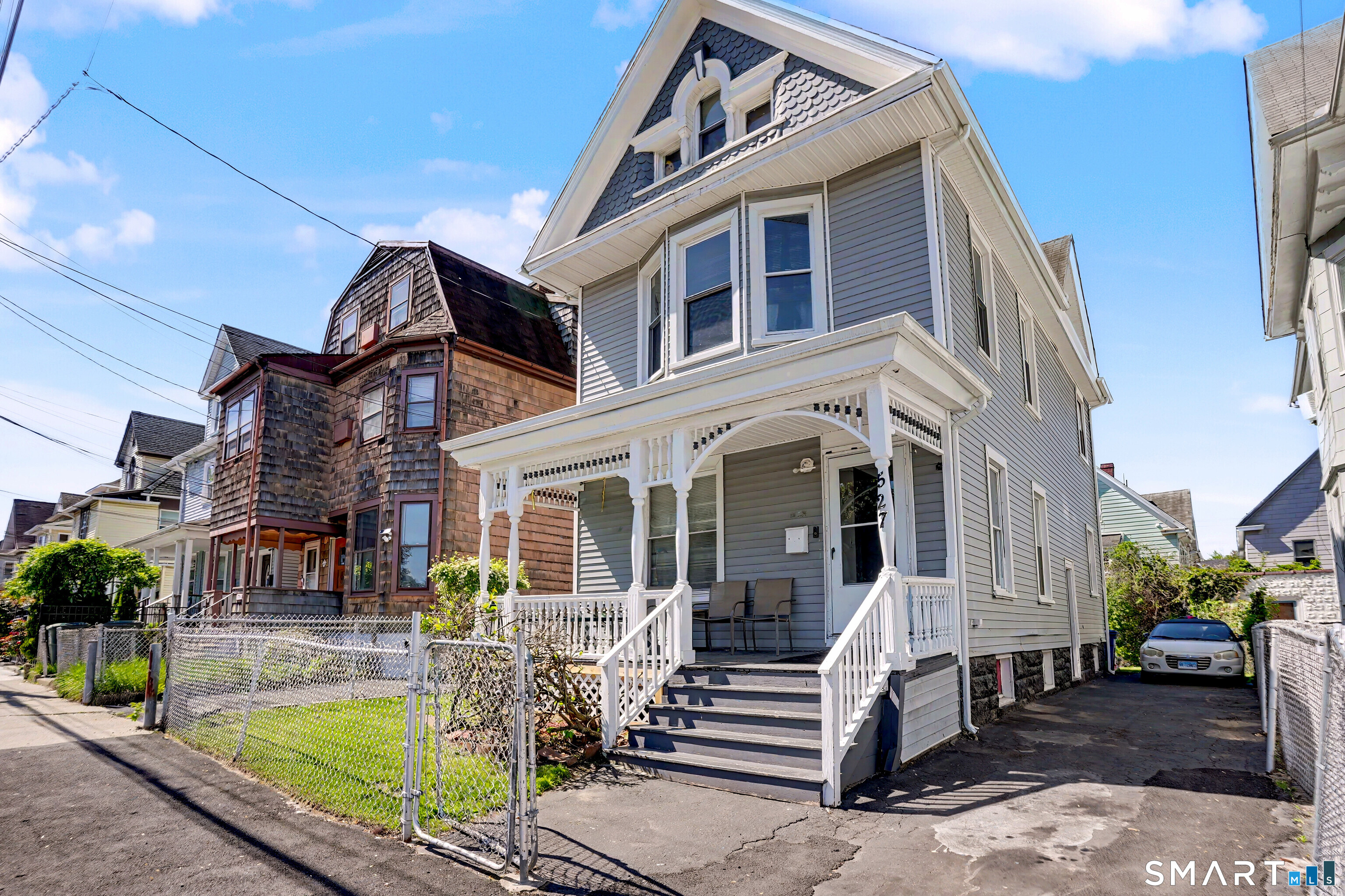 527 Colorado Avenue Bridgeport CT 06605