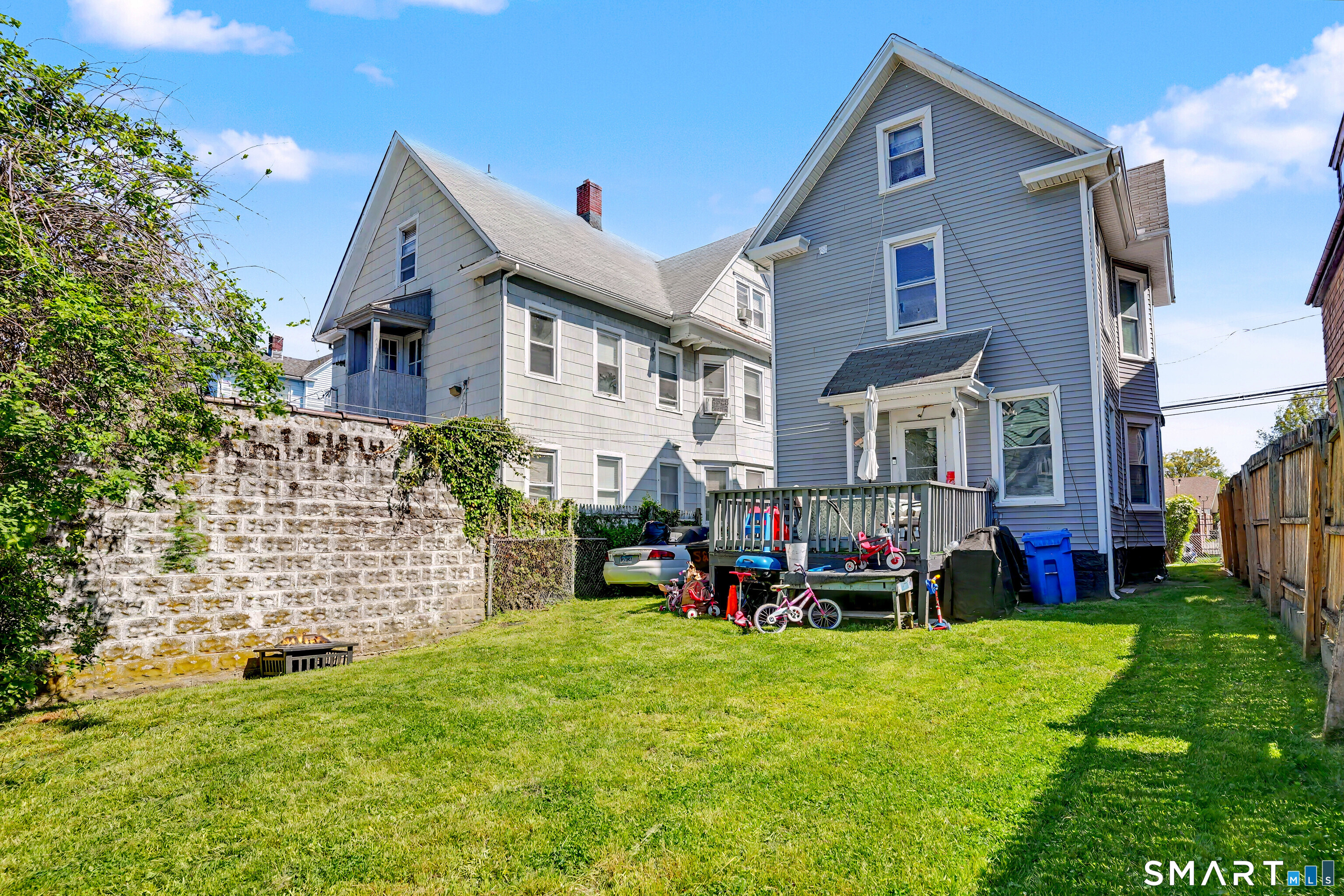 527 Colorado Avenue Bridgeport CT 06605