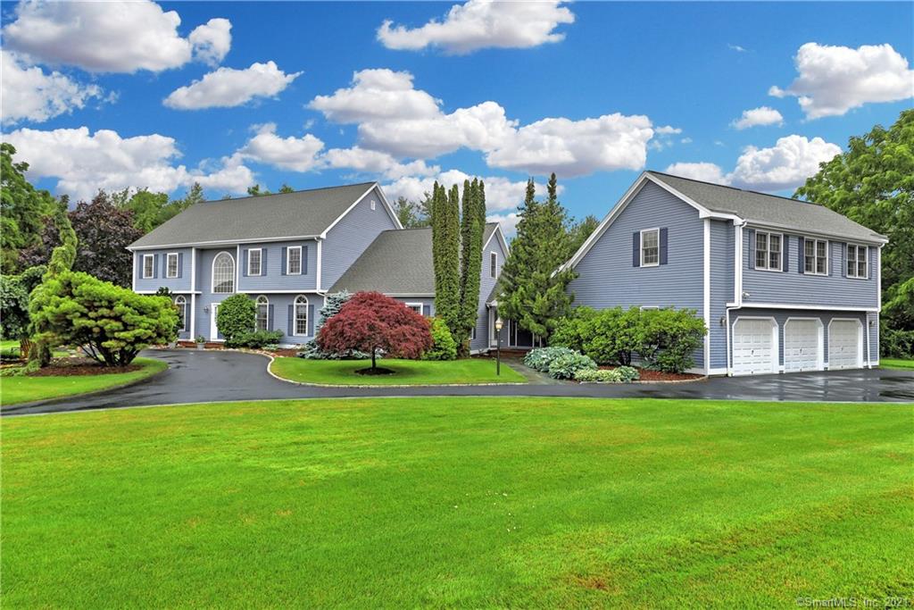 34 Meadow Ridge Drive Trumbull CT 06611