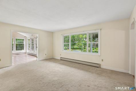 10 Terra Glen Road Danbury CT 06811