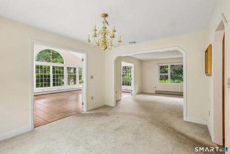 10 Terra Glen Road Danbury CT 06811