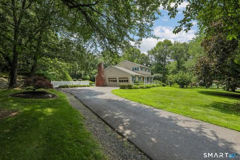 10 Terra Glen Road Danbury CT 06811