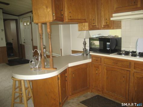 136 Hunters Road Norwich CT 06360