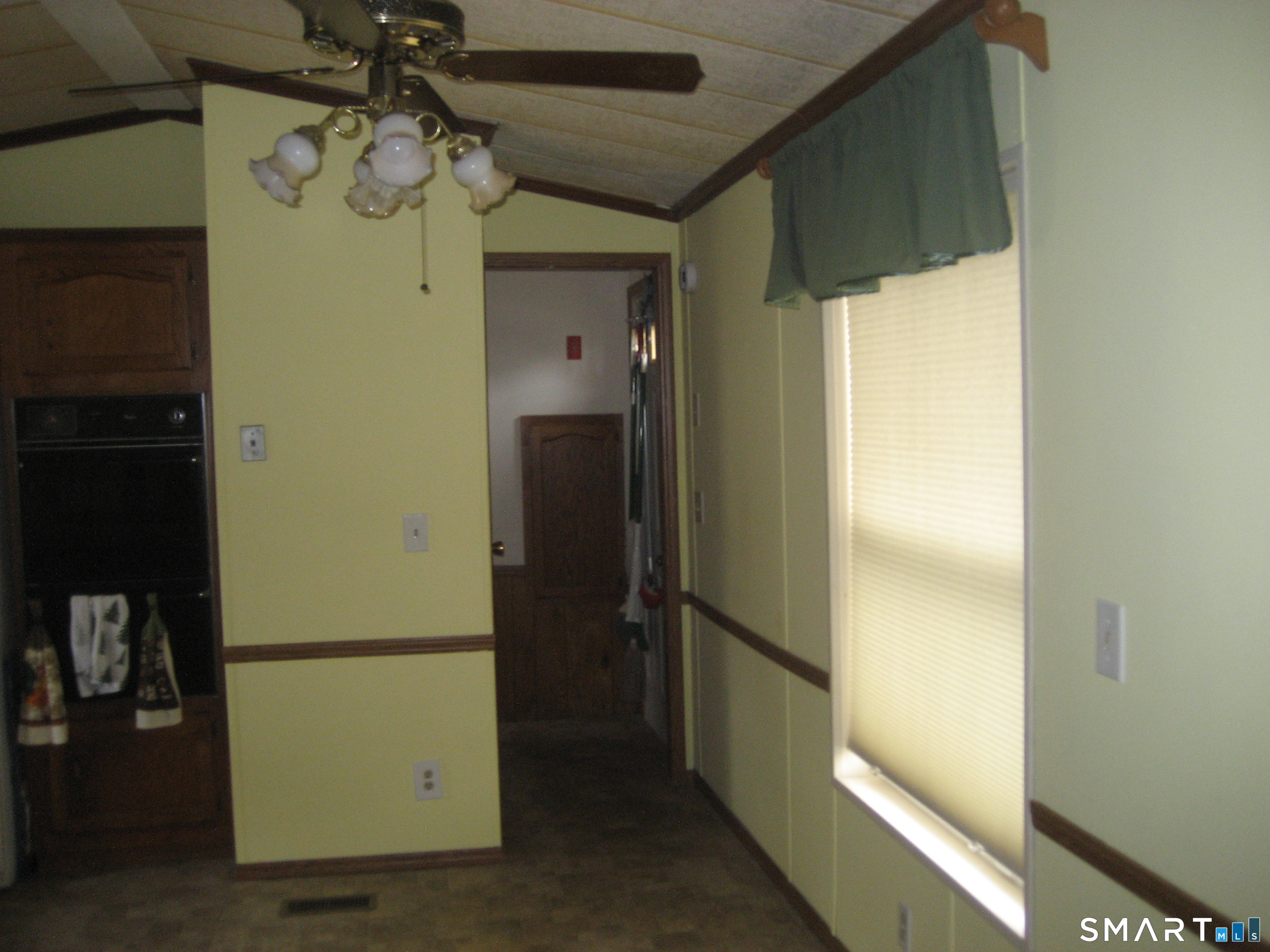 136 Hunters Road Norwich CT 06360