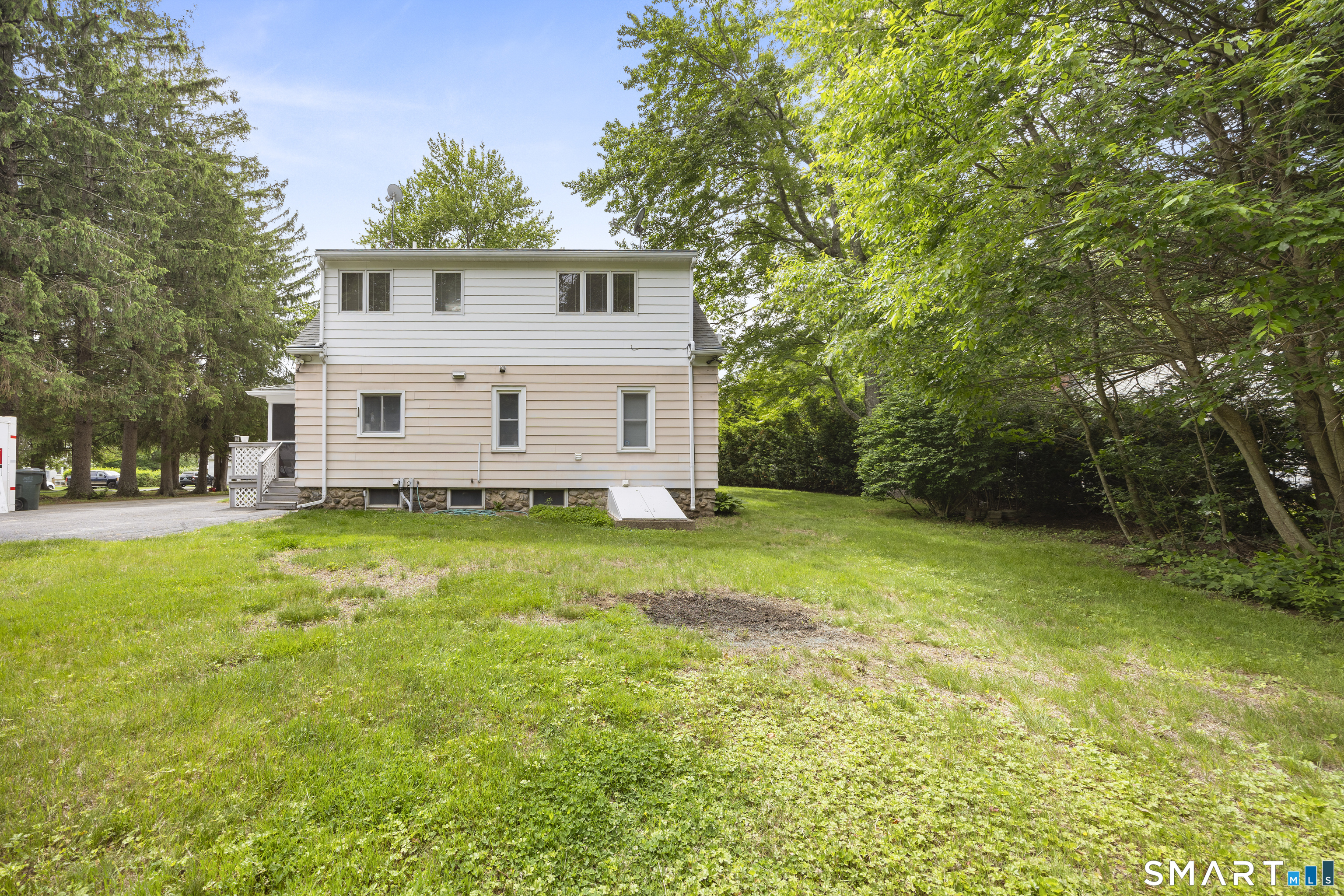 26 Laura Avenue Prospect CT 06712