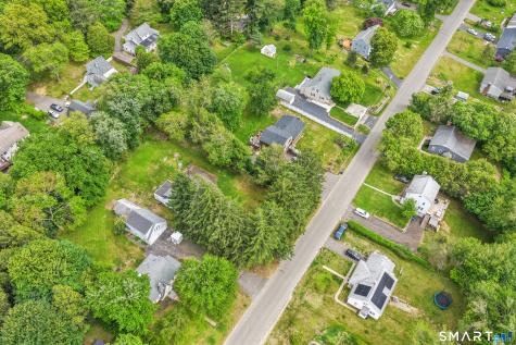 26 Laura Avenue Prospect CT 06712