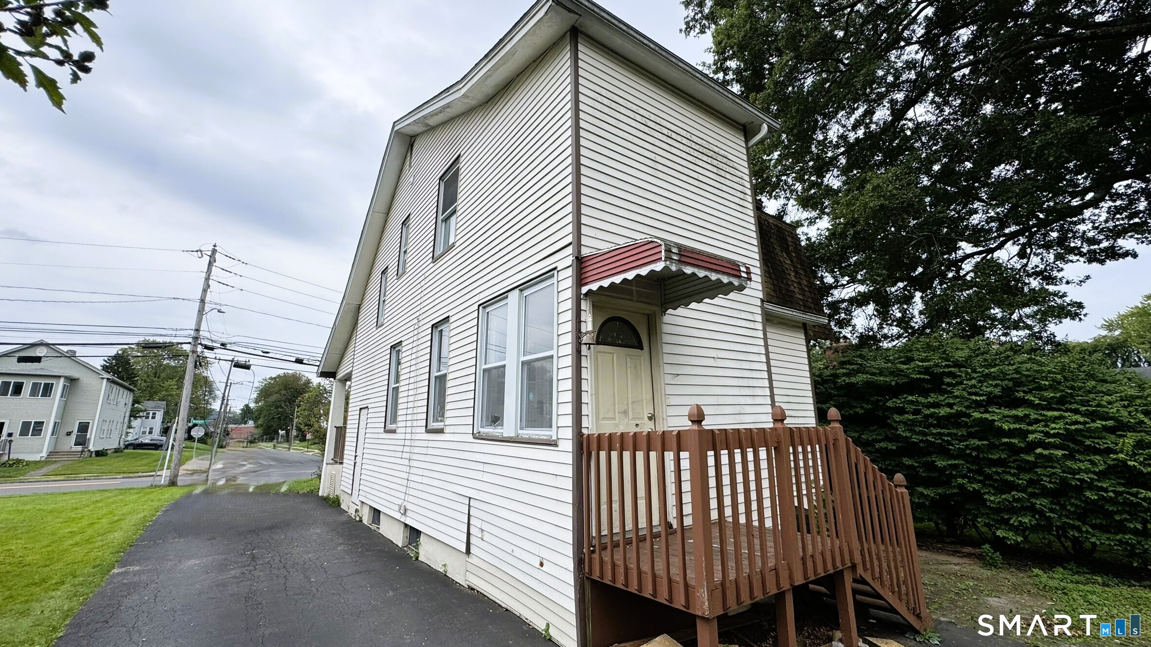 129 Newington Road West Hartford CT 06110