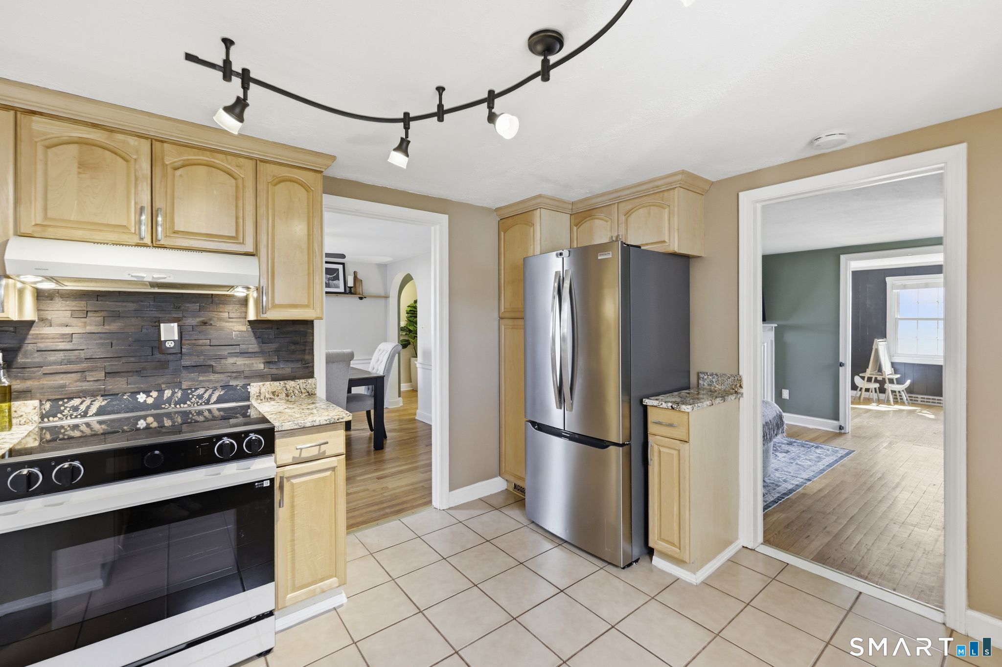41 Oak Street East Hartford CT 06118