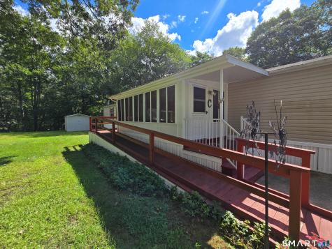 136 Hunters Road Norwich CT 06360