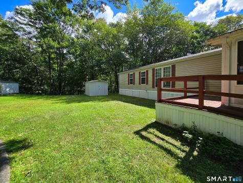 136 Hunters Road Norwich CT 06360