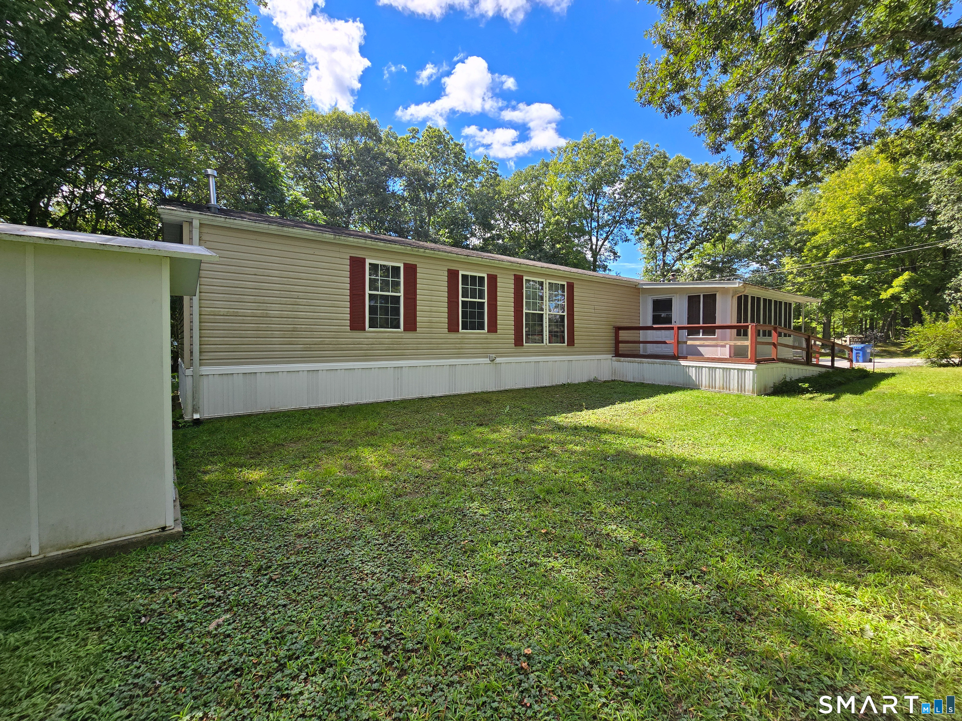 136 Hunters Road Norwich CT 06360