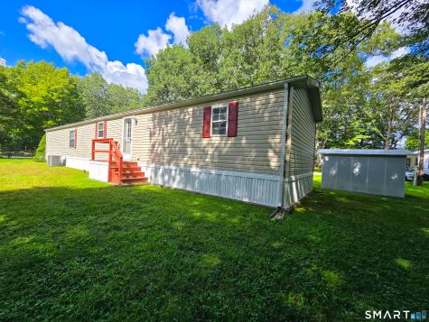 136 Hunters Road Norwich CT 06360