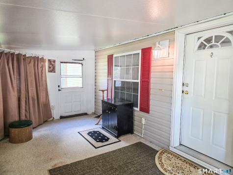 136 Hunters Road Norwich CT 06360
