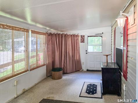 136 Hunters Road Norwich CT 06360